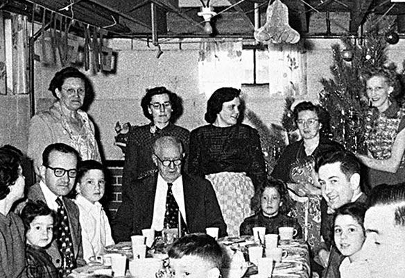 A Hardie family Christmas dinner