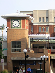 Oak Park train station