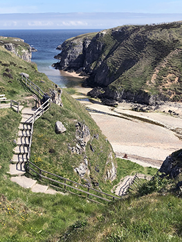 Ssteps leading down cliff