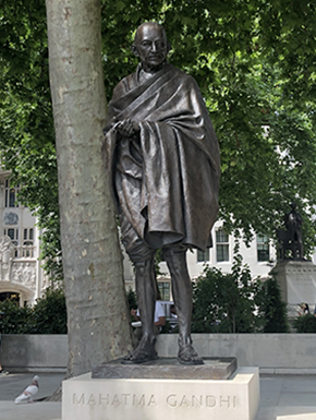 Bronze sculpture of Gandhi